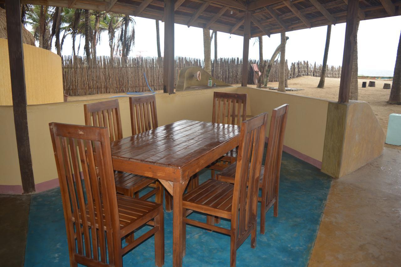 Seahorse Beach Resort Калпития Экстерьер фото